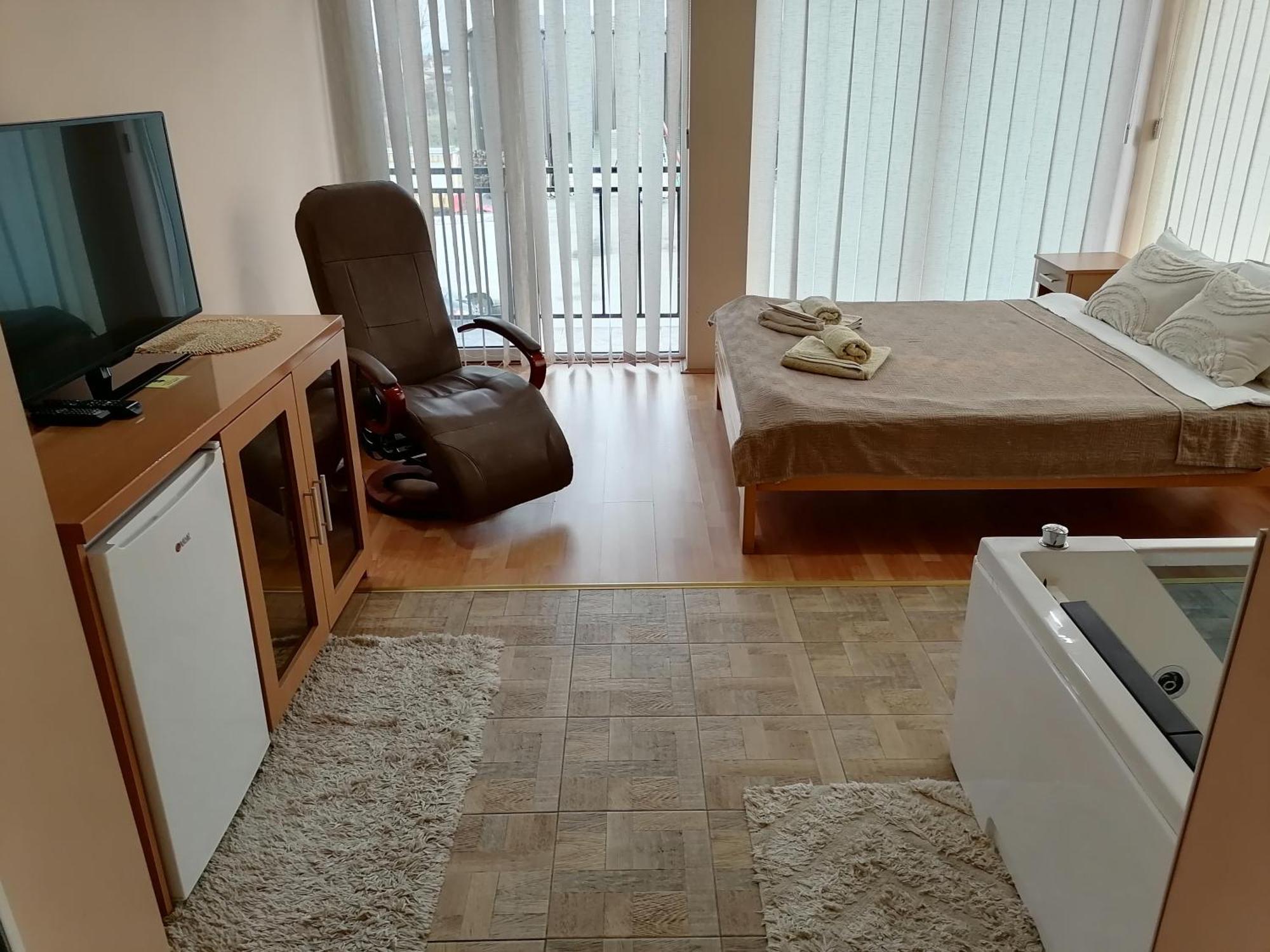 Hotel Talija Svilajnac Экстерьер фото